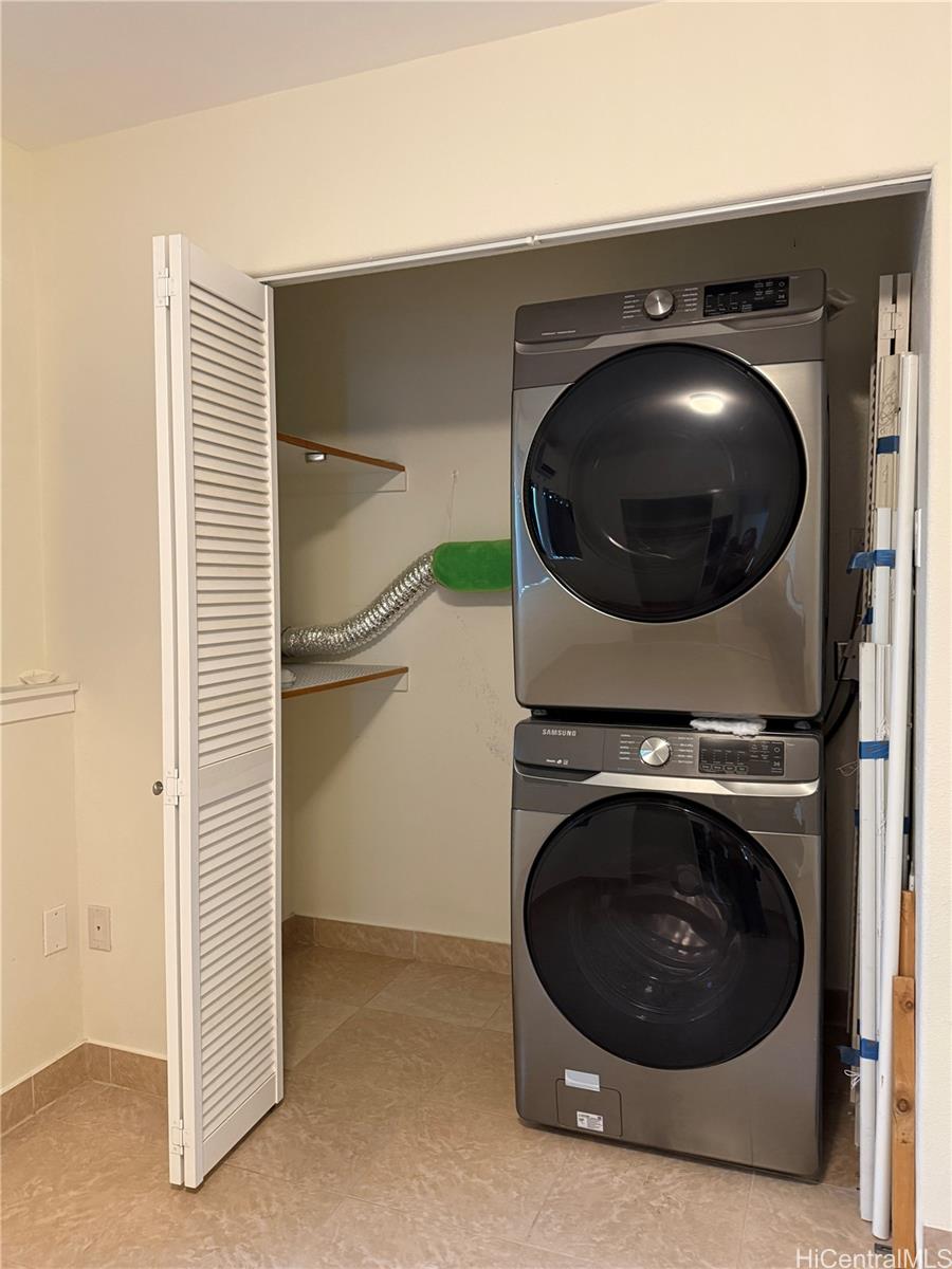 1774 E Palolo Ave Honolulu - Rental - photo 10 of 11