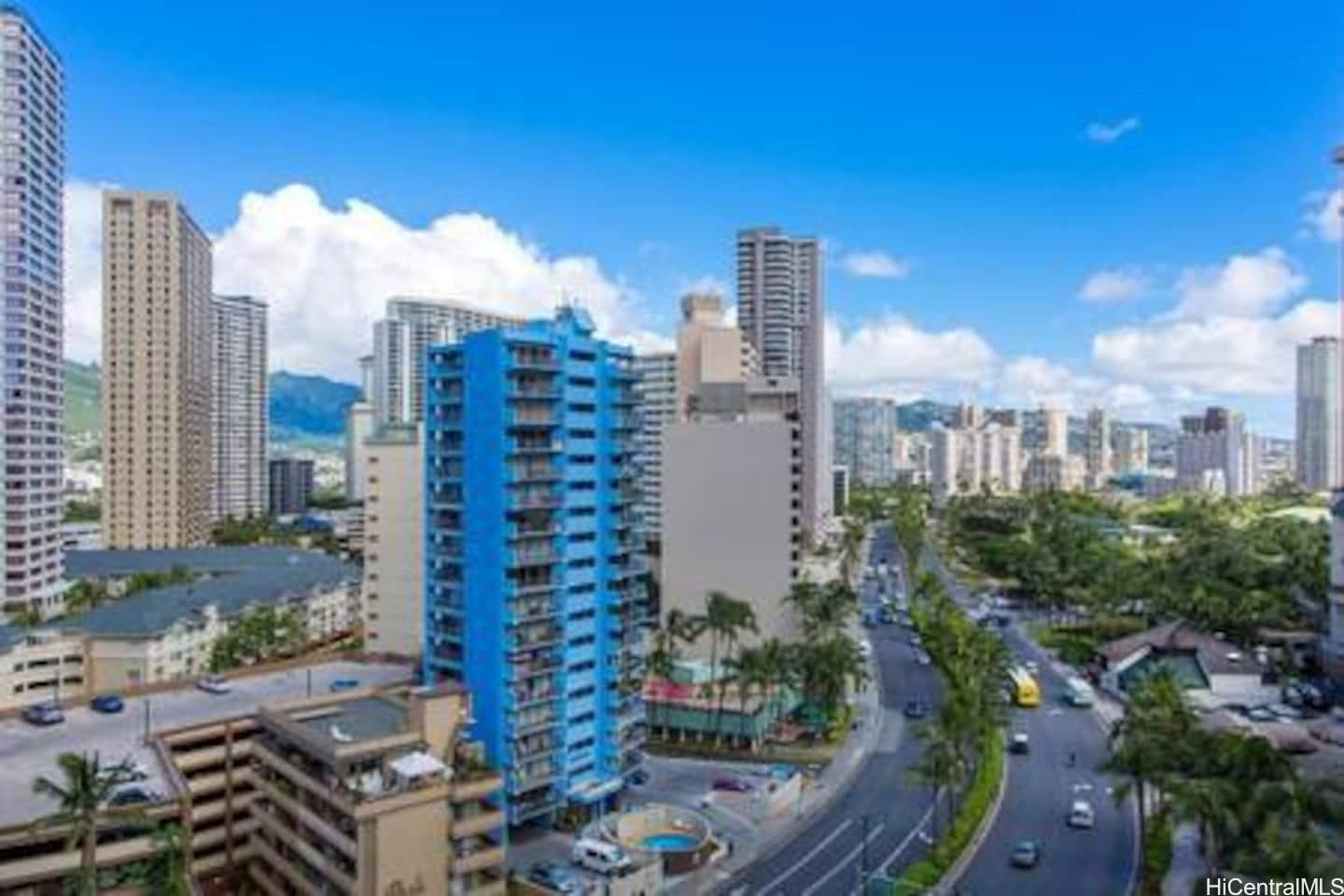 Ilikai Apt Bldg condo # 1005, Honolulu, Hawaii - photo 11 of 12
