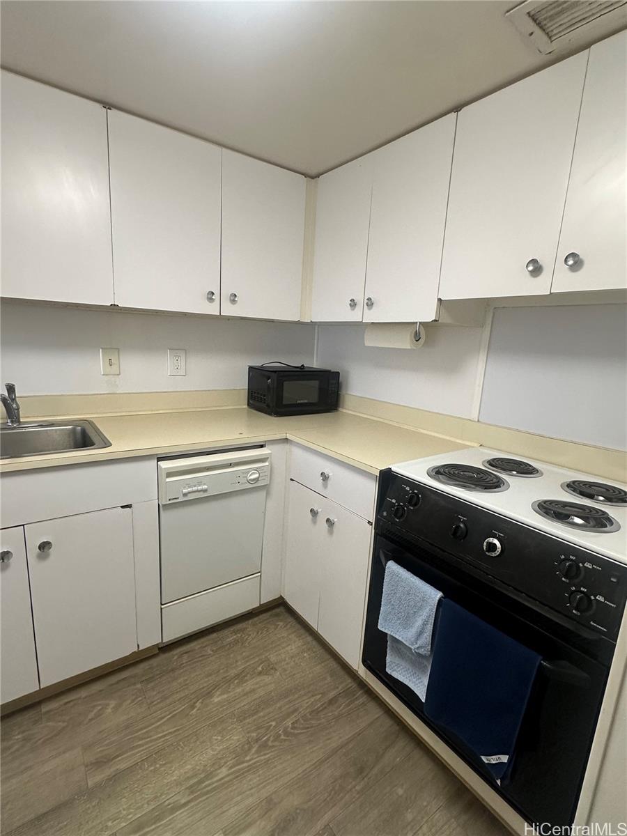 1777 Ala Moana Blvd Honolulu - Rental - photo 10 of 14