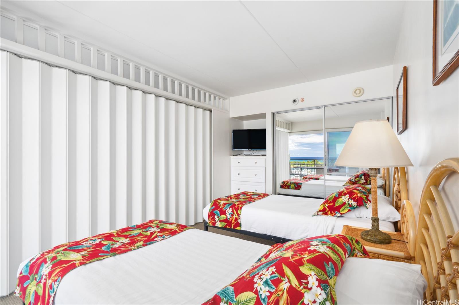 Ilikai Apt Bldg condo # 1110, Honolulu, Hawaii - photo 15 of 25