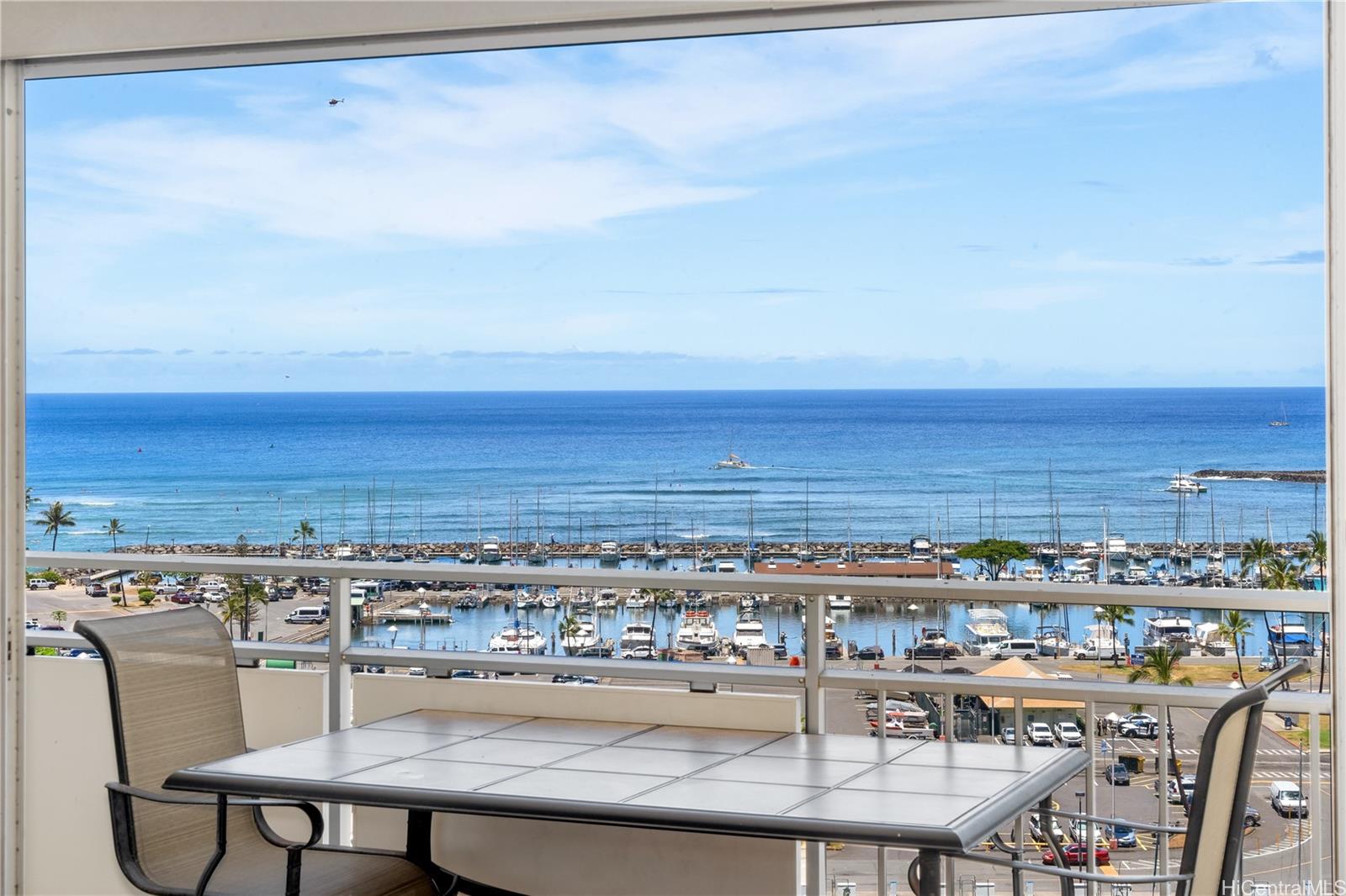 Ilikai Apt Bldg condo # 1110, Honolulu, Hawaii - photo 7 of 25