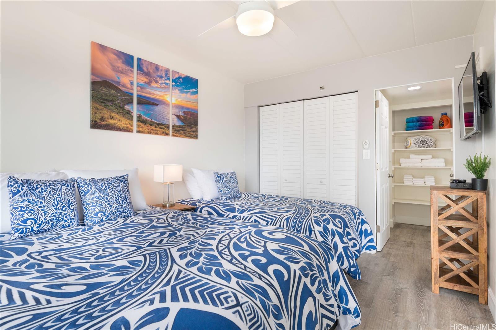 Ilikai Apt Bldg condo # 1226, Honolulu, Hawaii - photo 18 of 20