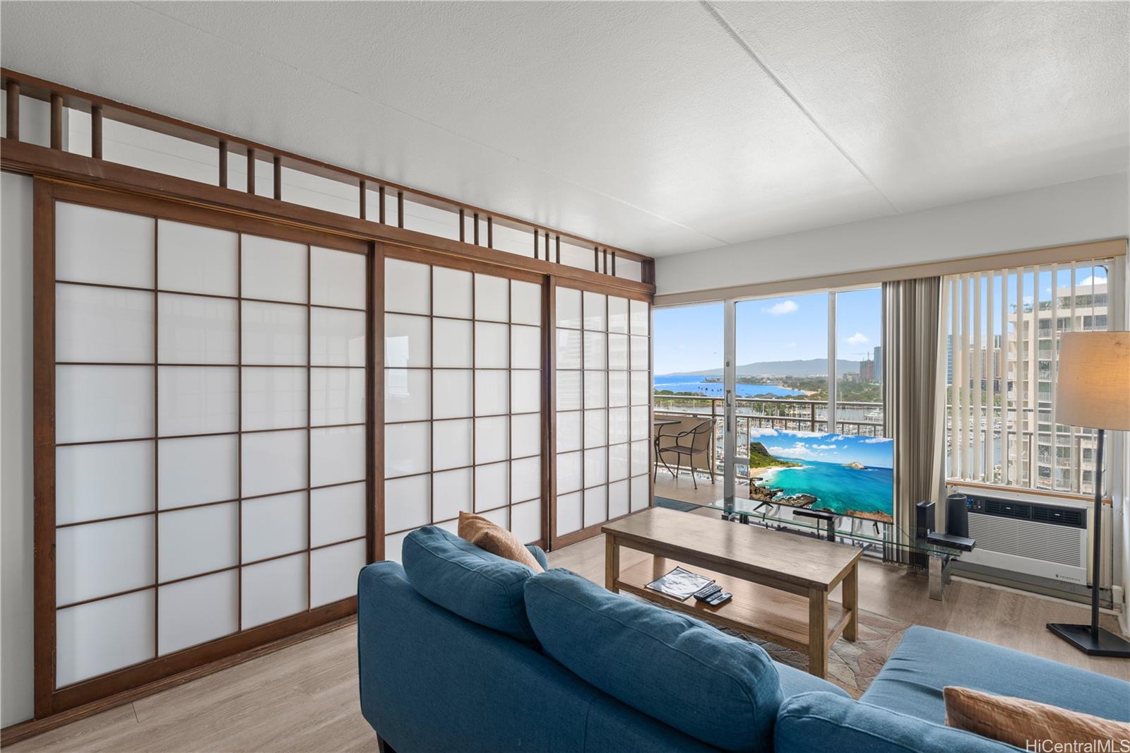 Ilikai Apt Bldg condo # 1333, Honolulu, Hawaii - photo 8 of 16