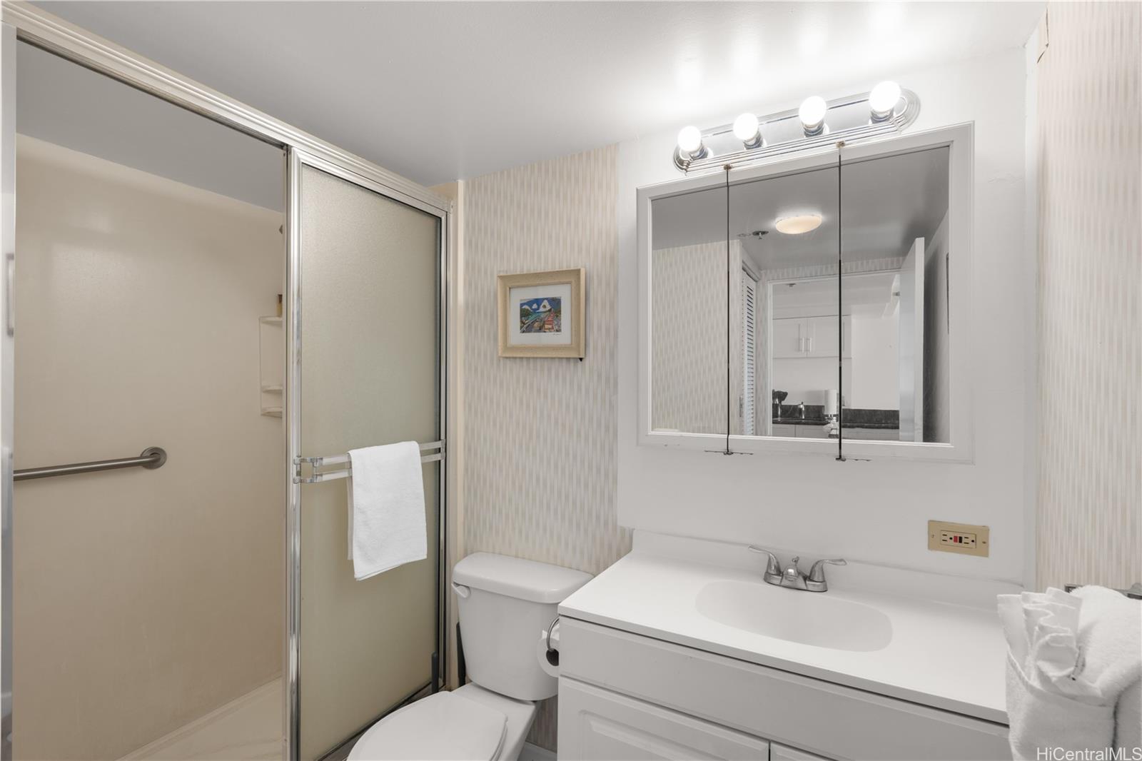 Ilikai Apt Bldg condo # 1333, Honolulu, Hawaii - photo 10 of 16