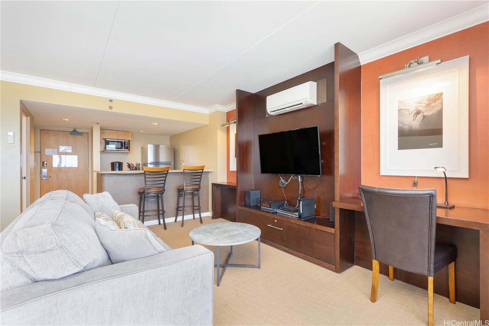 Ilikai Apt Bldg condo # 1608, Honolulu, Hawaii - photo 9 of 22