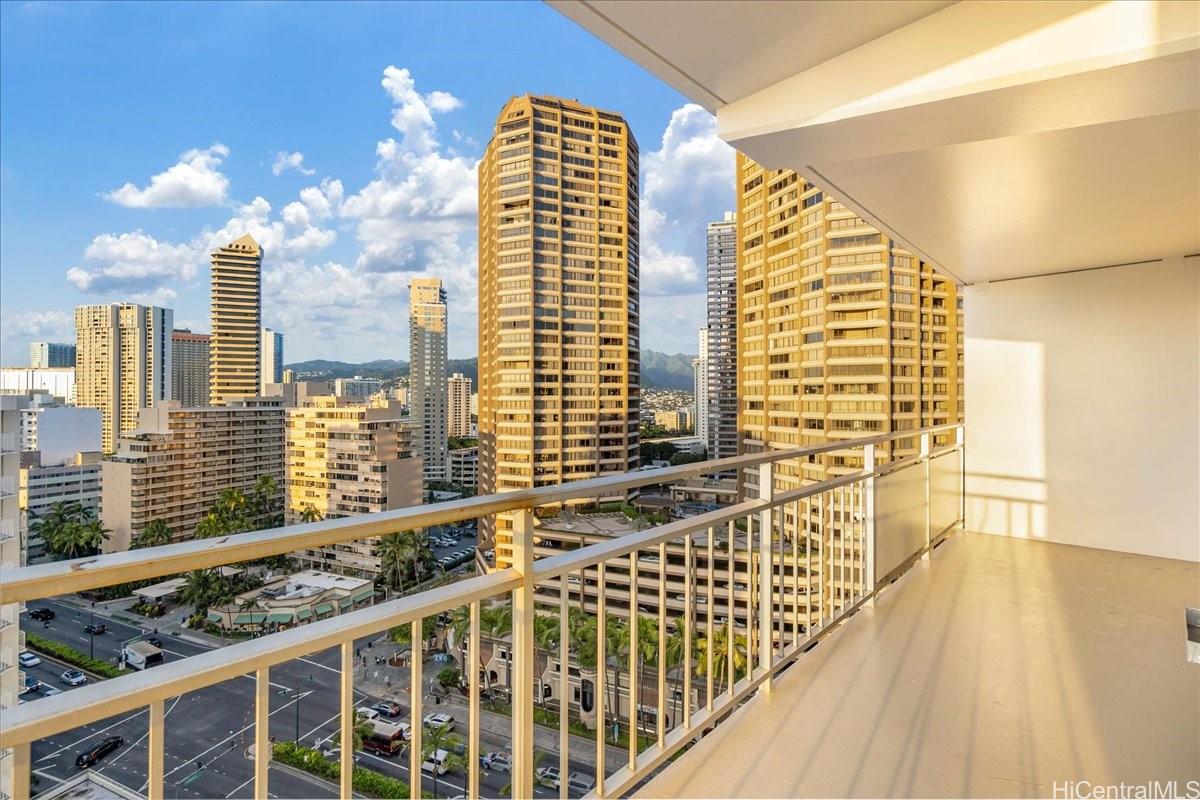 Ilikai Apt Bldg condo # 1610, Honolulu, Hawaii - photo 14 of 25