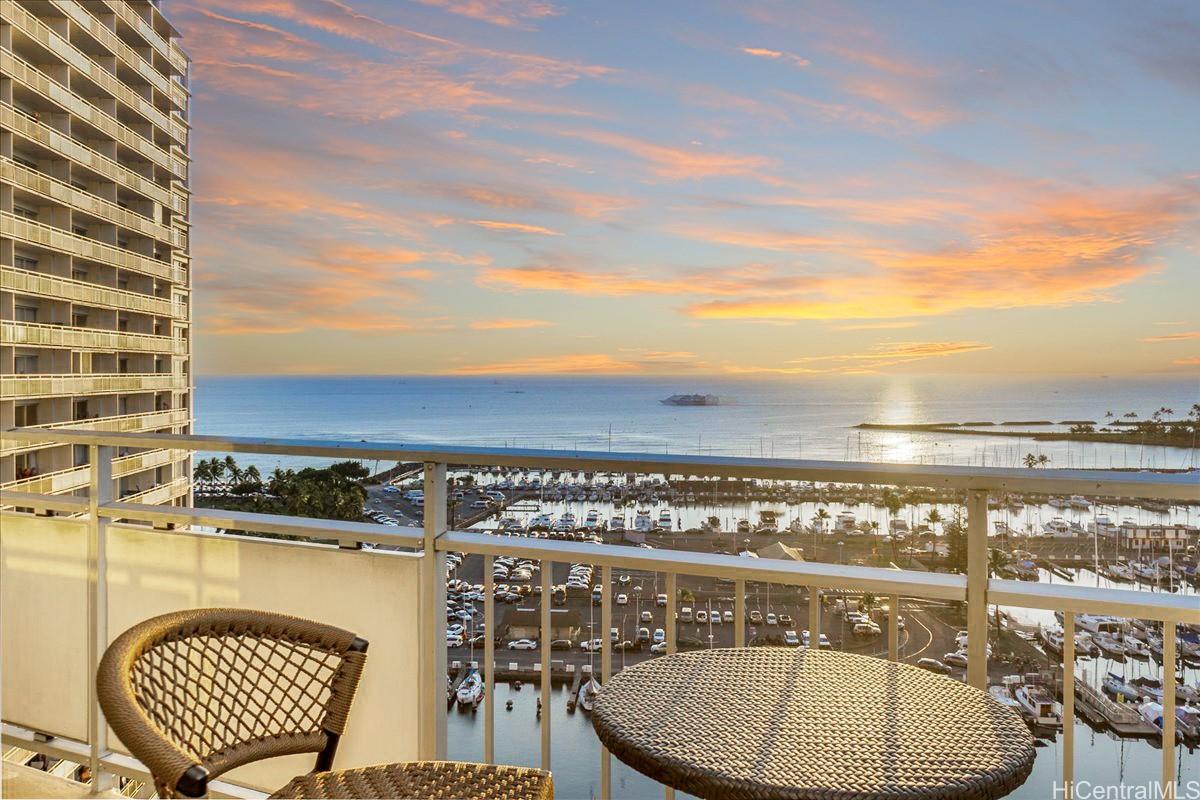 Ilikai Apt Bldg condo # 1610, Honolulu, Hawaii - photo 18 of 25