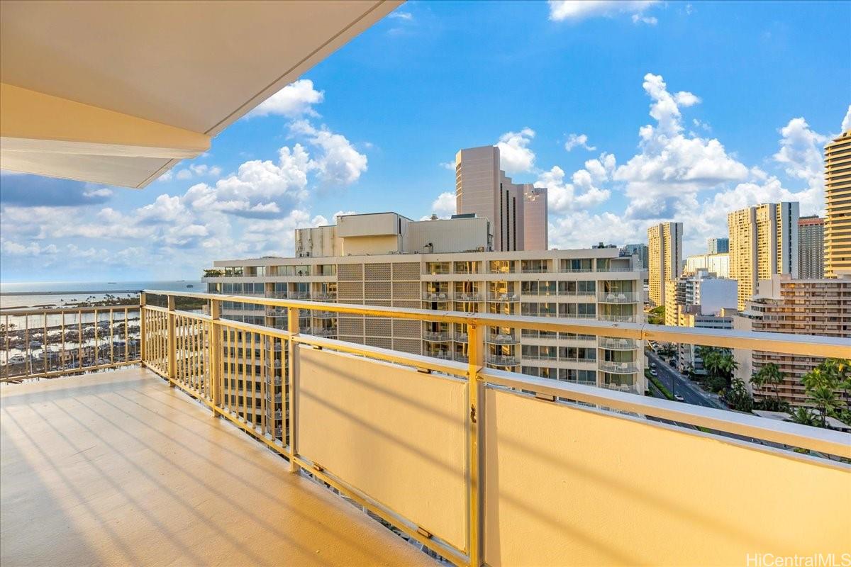 Ilikai Apt Bldg condo # 1610, Honolulu, Hawaii - photo 9 of 25
