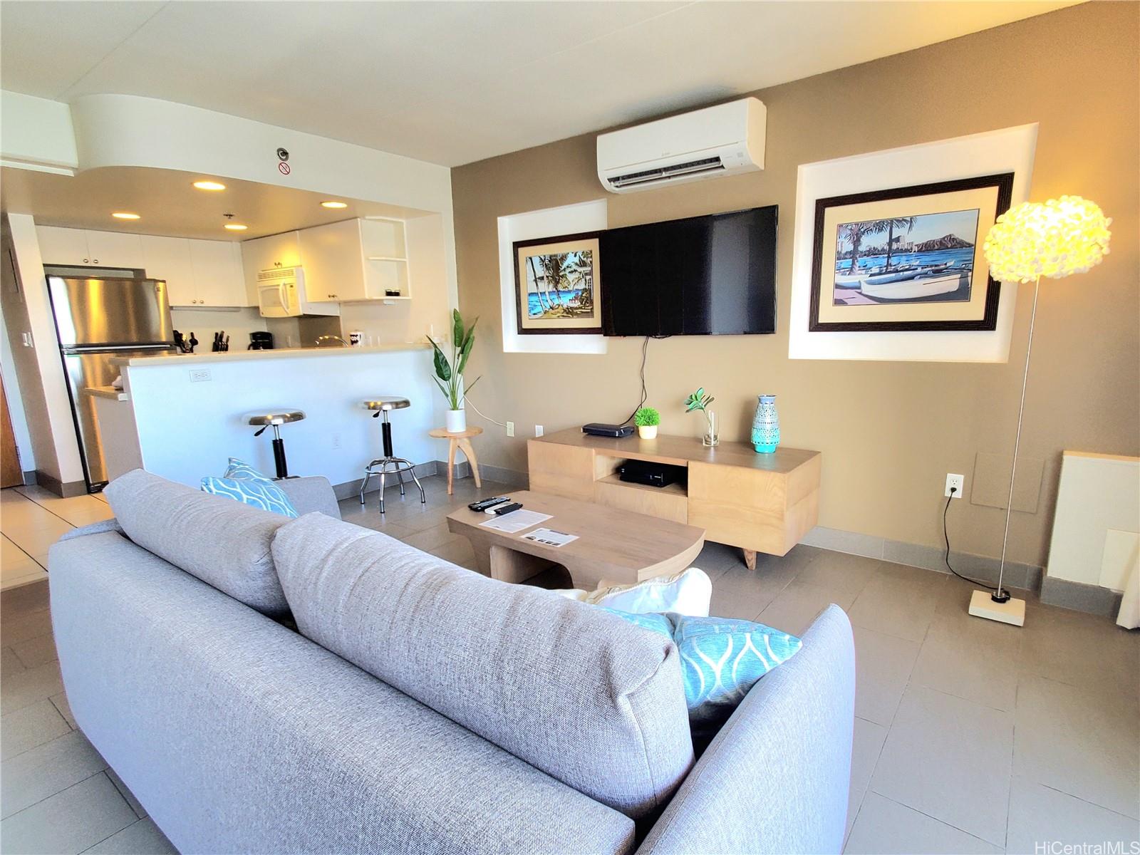 Ilikai Apt Bldg 1735, 1777 Ala Moana Blvd, Honolulu Waikiki