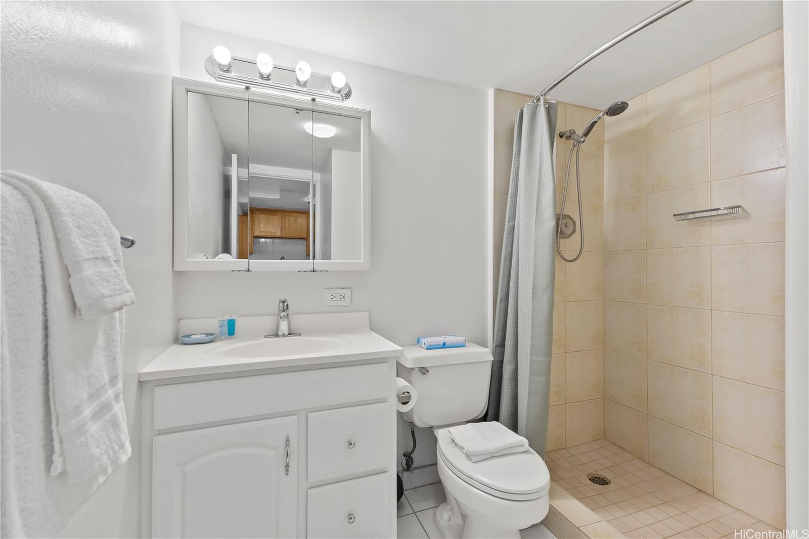 Ilikai Apt Bldg condo # 1834, Honolulu, Hawaii - photo 15 of 25