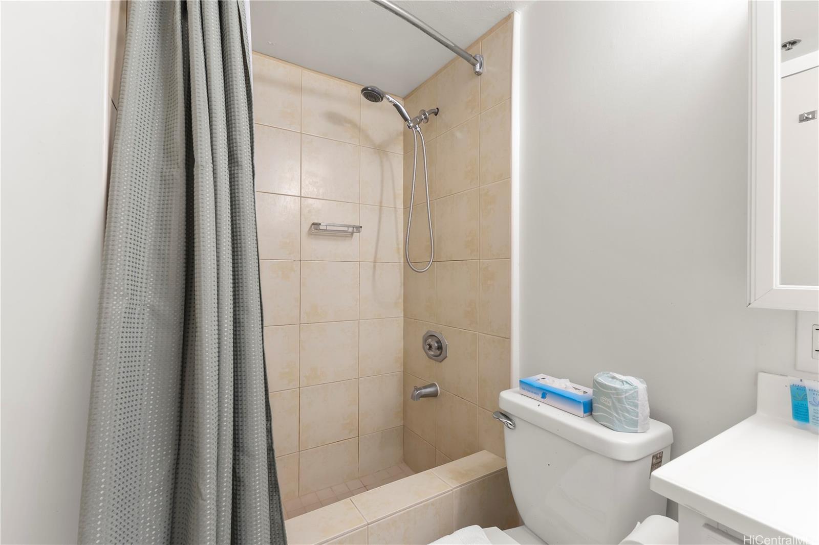 Ilikai Apt Bldg condo # 1834, Honolulu, Hawaii - photo 16 of 25