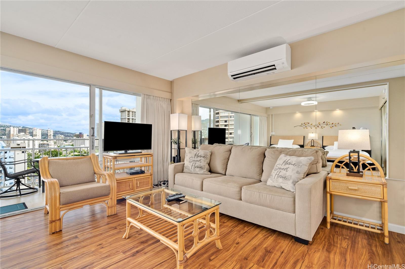 Ilikai Apt Bldg condo # 1907, Honolulu, Hawaii - photo 3 of 21