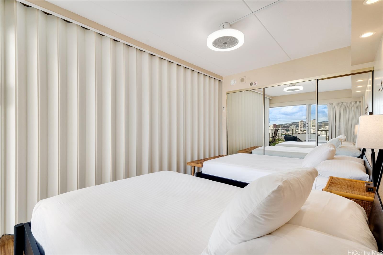 Ilikai Apt Bldg condo # 1907, Honolulu, Hawaii - photo 7 of 21