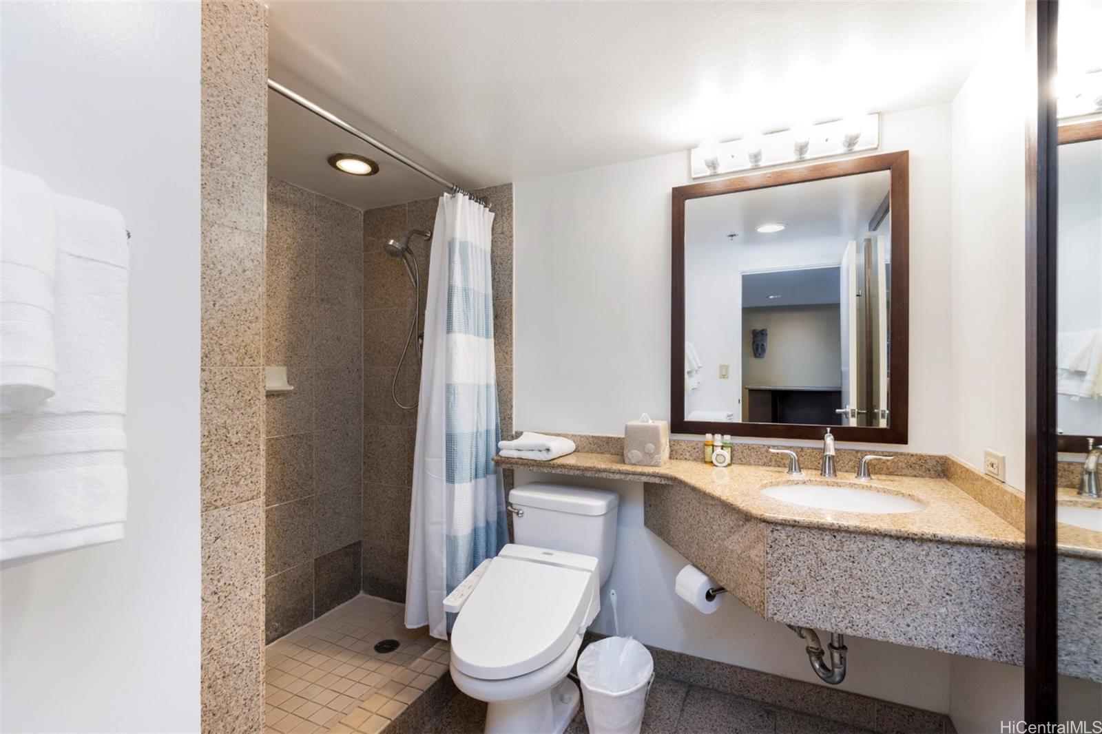 Ilikai Apt Bldg condo # 2029, Honolulu, Hawaii - photo 16 of 24