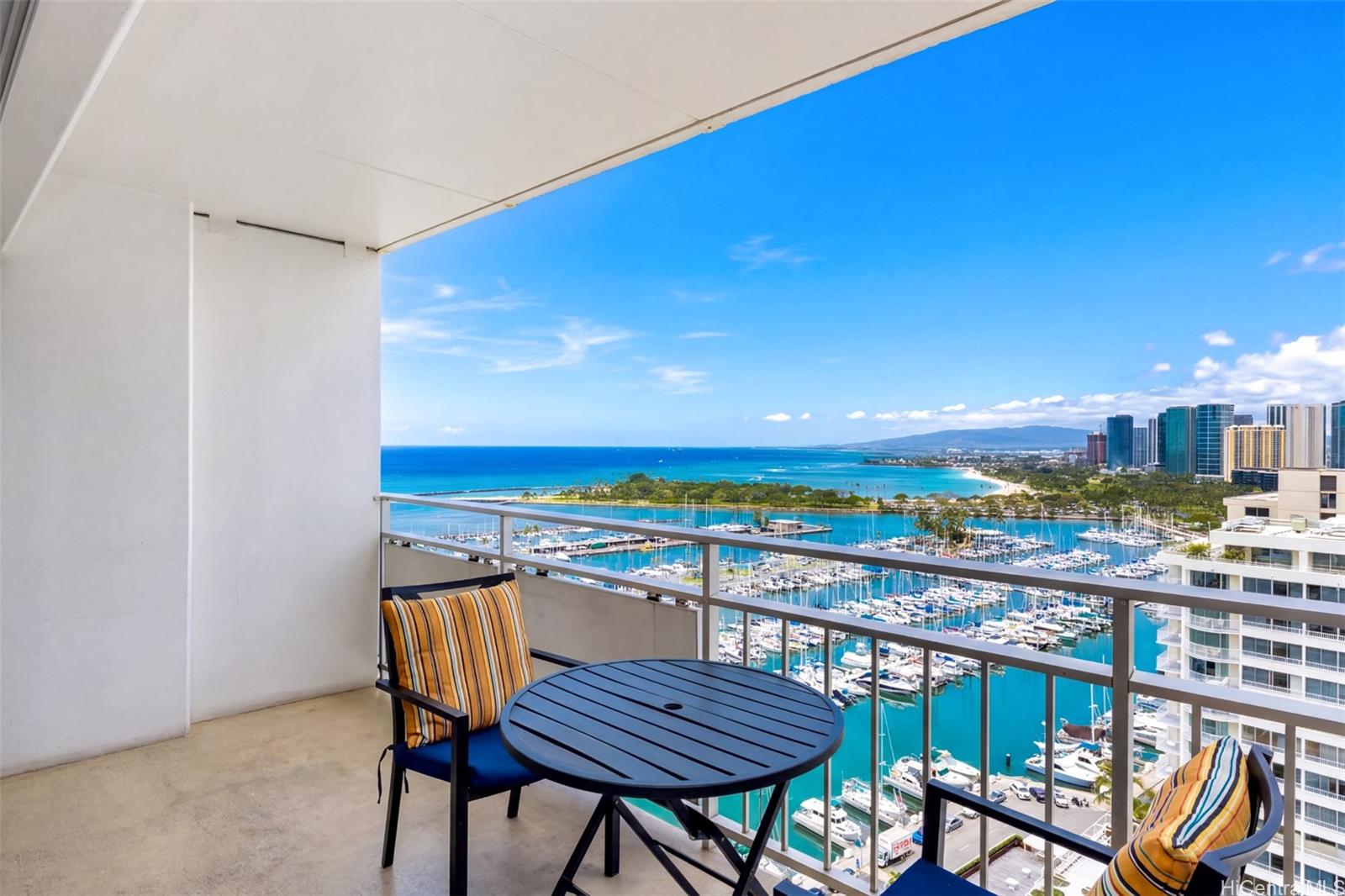 Ilikai Apt Bldg condo # 2029, Honolulu, Hawaii - photo 3 of 24