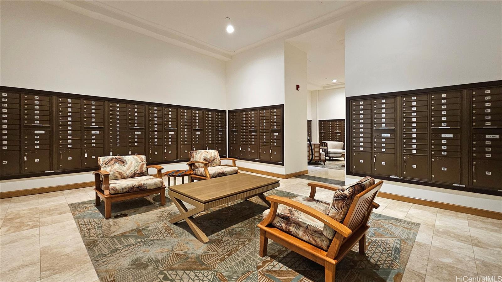 Ilikai Apt Bldg condo # 203, Honolulu, Hawaii - photo 18 of 25