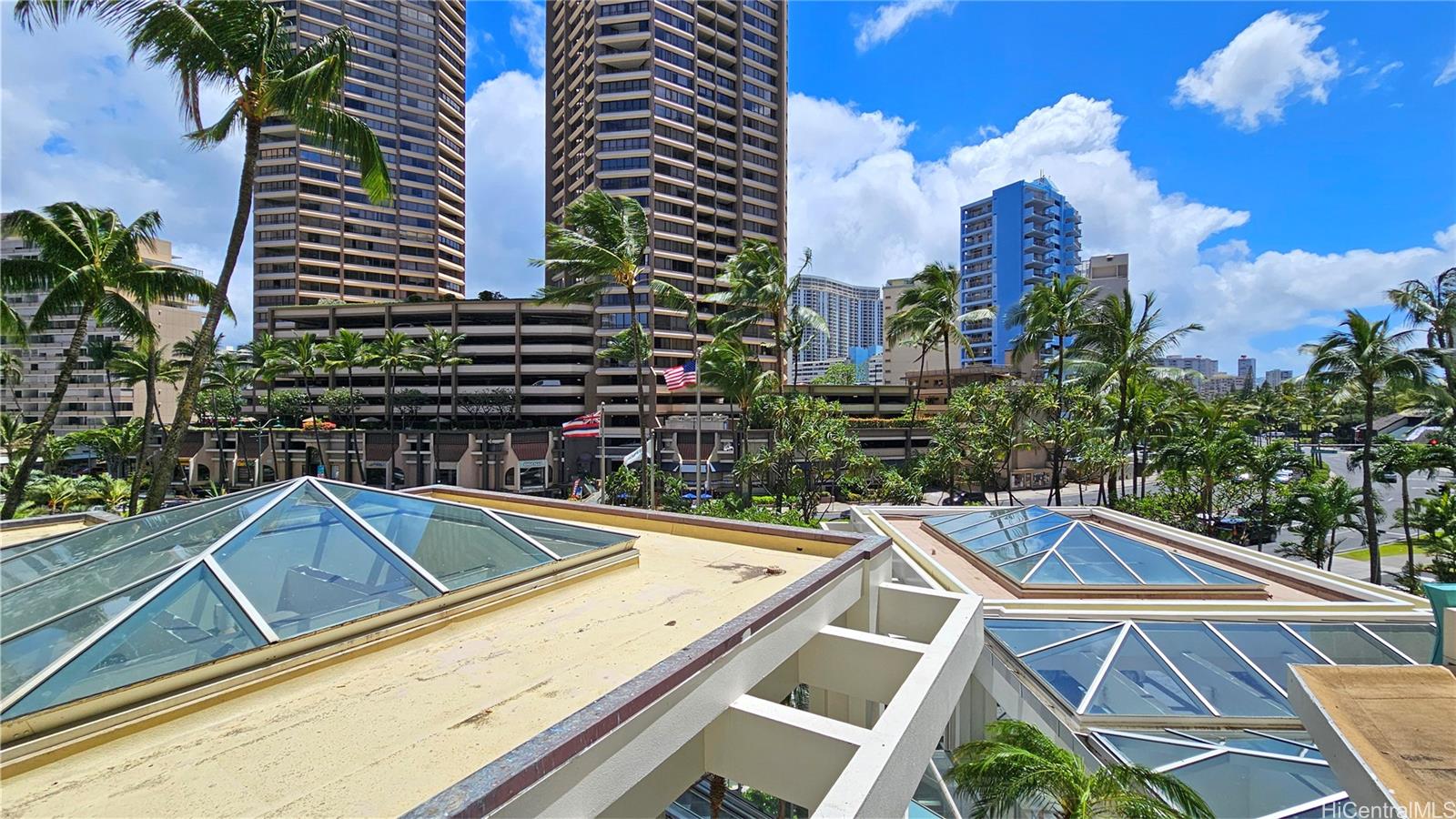 Ilikai Apt Bldg condo # 203, Honolulu, Hawaii - photo 21 of 25
