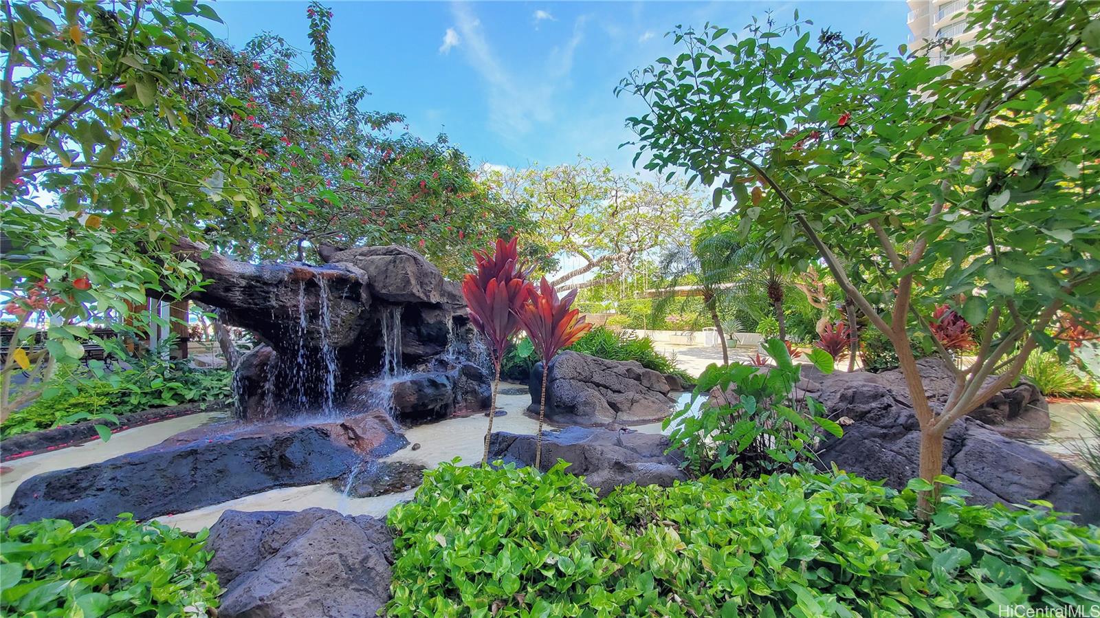 Ilikai Apt Bldg condo # 203, Honolulu, Hawaii - photo 23 of 25