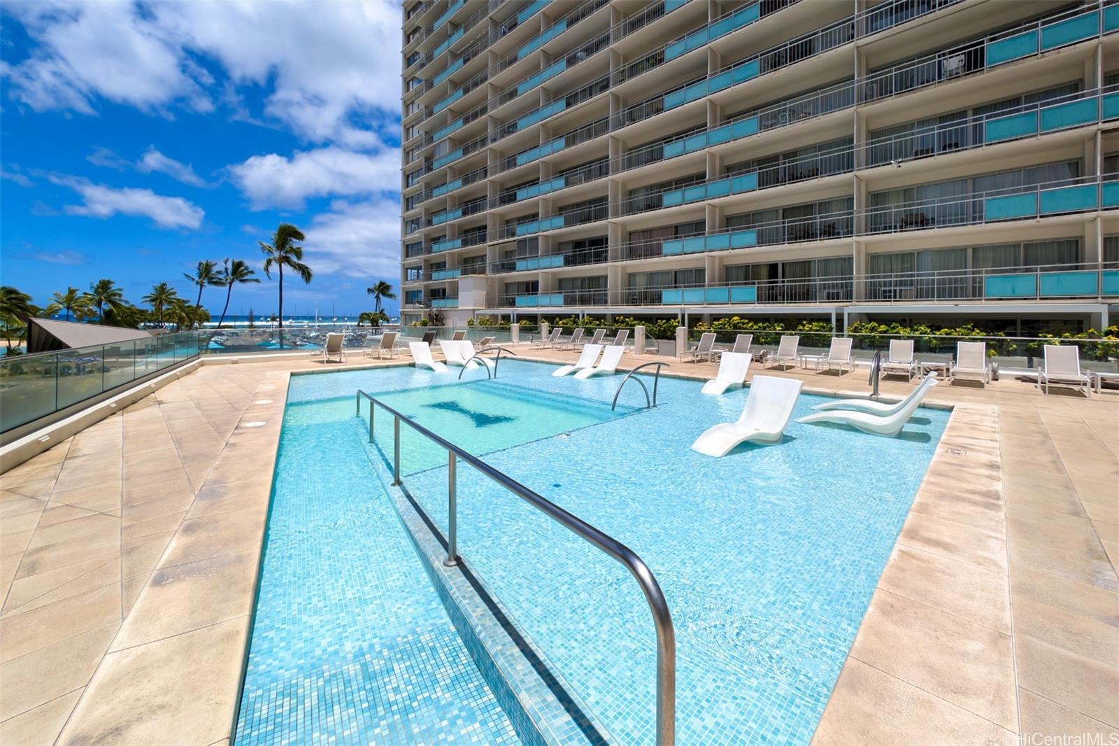 Ilikai Apt Bldg condo # 207, Honolulu, Hawaii - photo 17 of 24