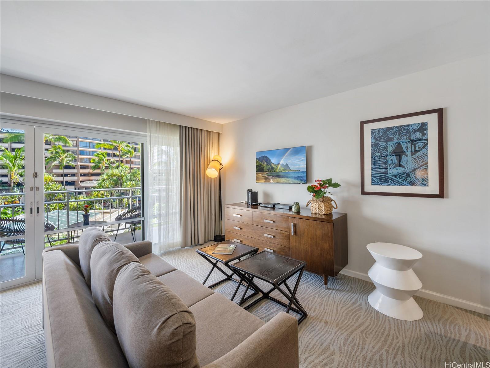 Ilikai Apt Bldg condo # 213, Honolulu, Hawaii - photo 3 of 21