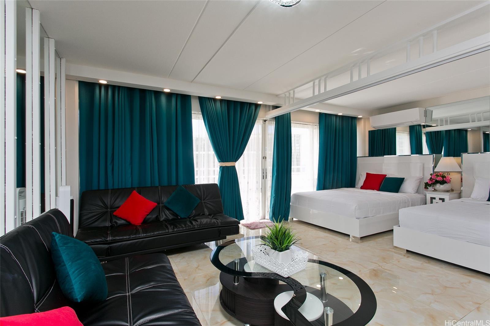 Ilikai Apt Bldg condo # 2142, Honolulu, Hawaii - photo 3 of 15