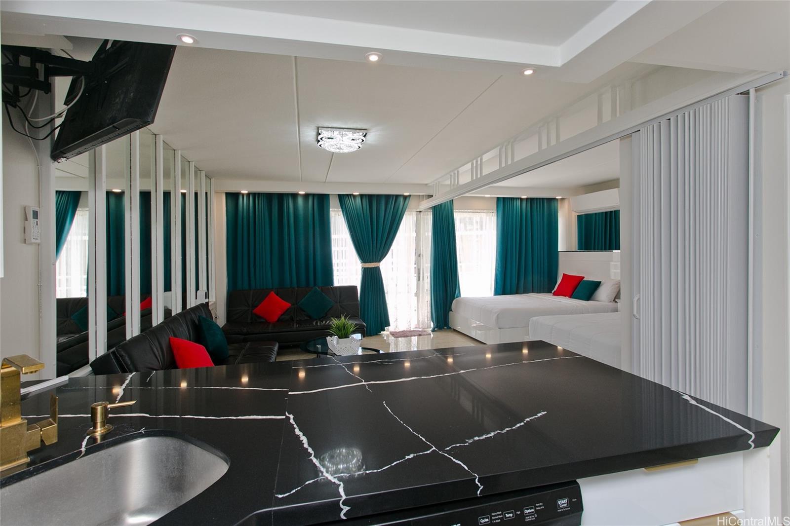 Ilikai Apt Bldg condo # 2142, Honolulu, Hawaii - photo 10 of 15