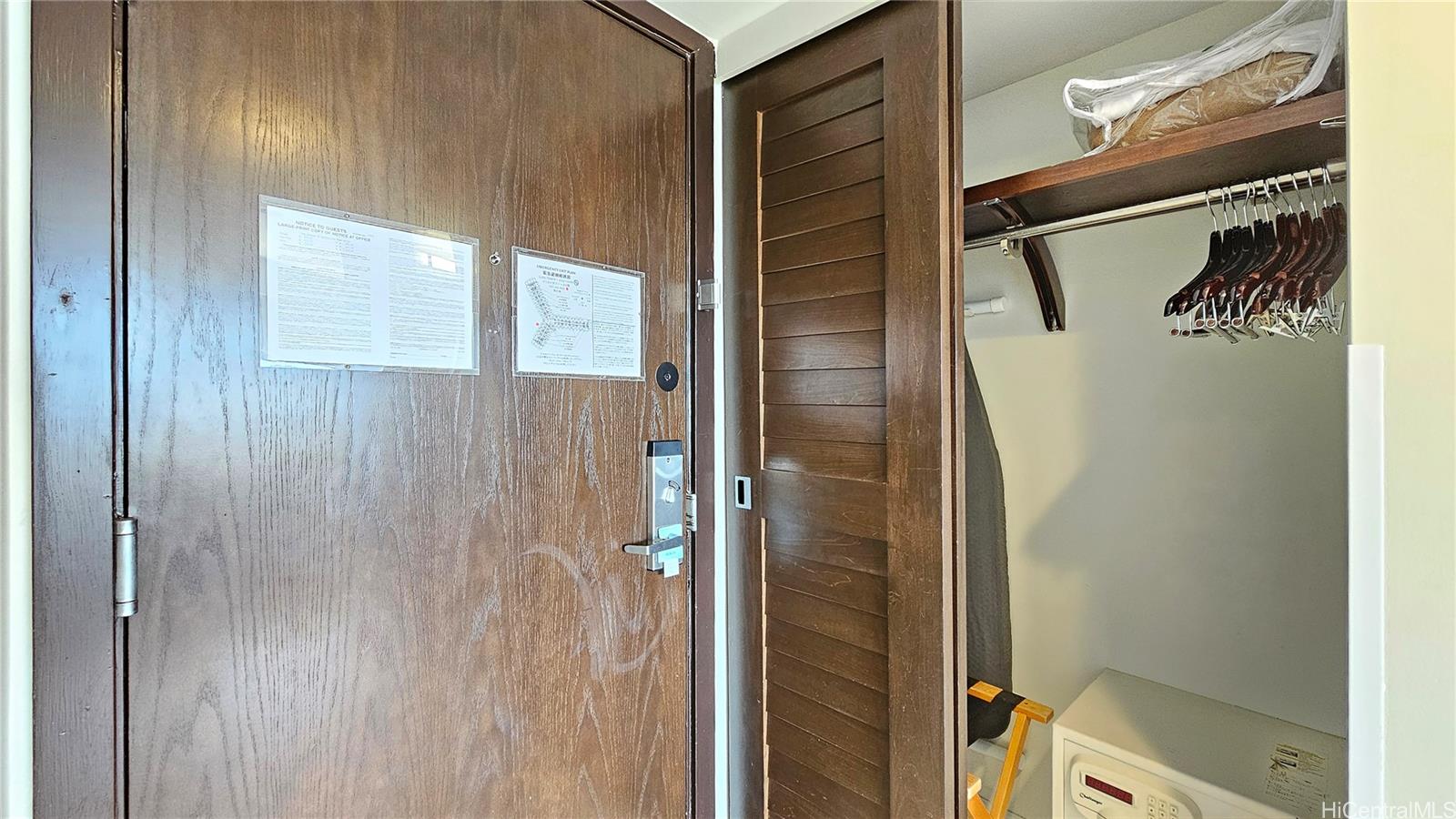 Ilikai Apt Bldg condo # 2203, Honolulu, Hawaii - photo 17 of 25