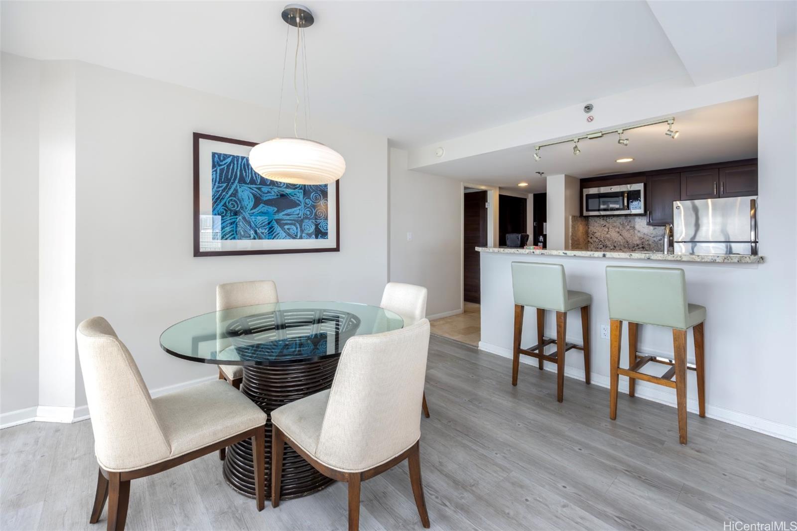 Ilikai Apt Bldg condo # 2209, Honolulu, Hawaii - photo 12 of 25