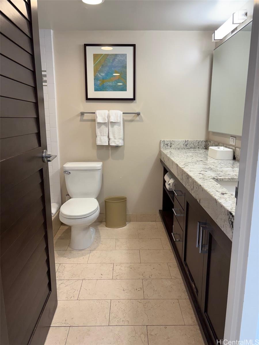 Ilikai Apt Bldg condo # 2328, Honolulu, Hawaii - photo 4 of 20