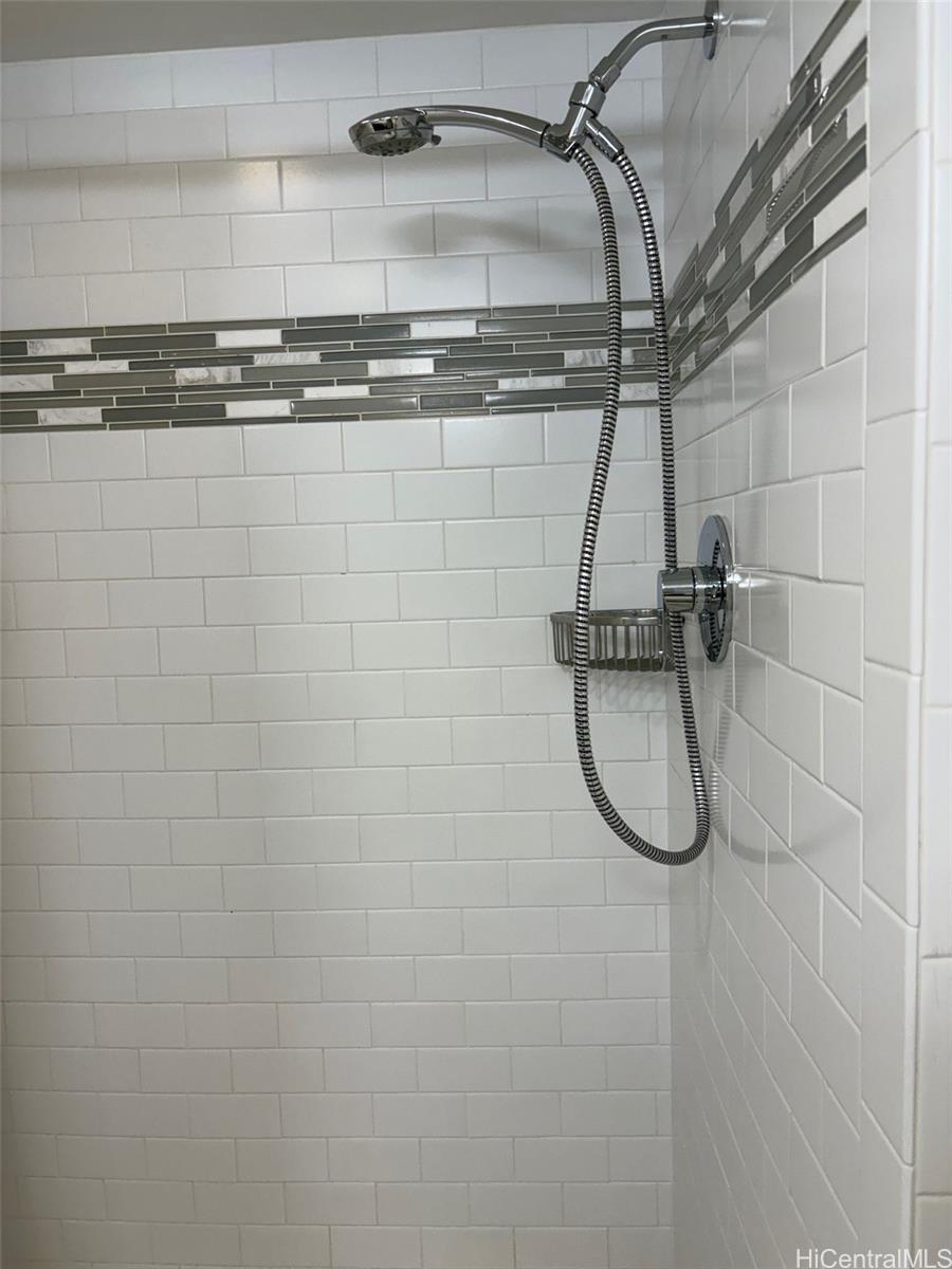 Ilikai Apt Bldg condo # 2328, Honolulu, Hawaii - photo 6 of 20