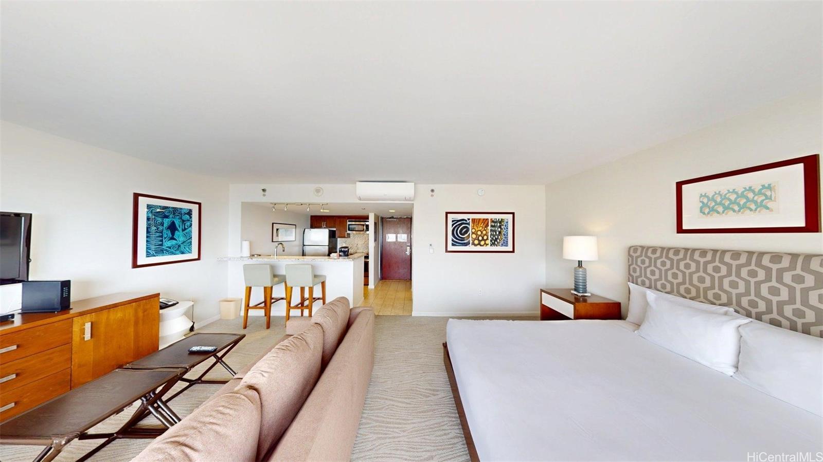 Ilikai Apt Bldg condo # 2329, Honolulu, Hawaii - photo 3 of 10