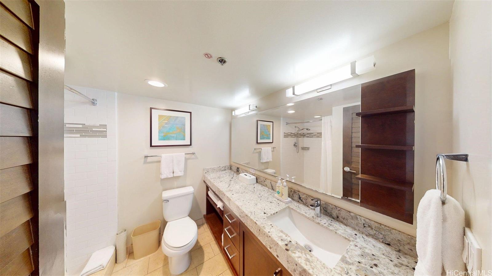 Ilikai Apt Bldg condo # 2329, Honolulu, Hawaii - photo 8 of 10