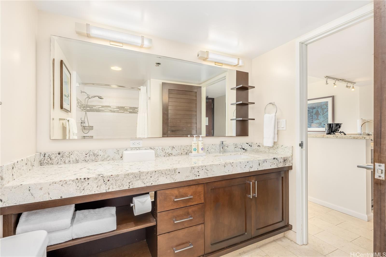 Ilikai Apt Bldg condo # 2337, Honolulu, Hawaii - photo 14 of 25