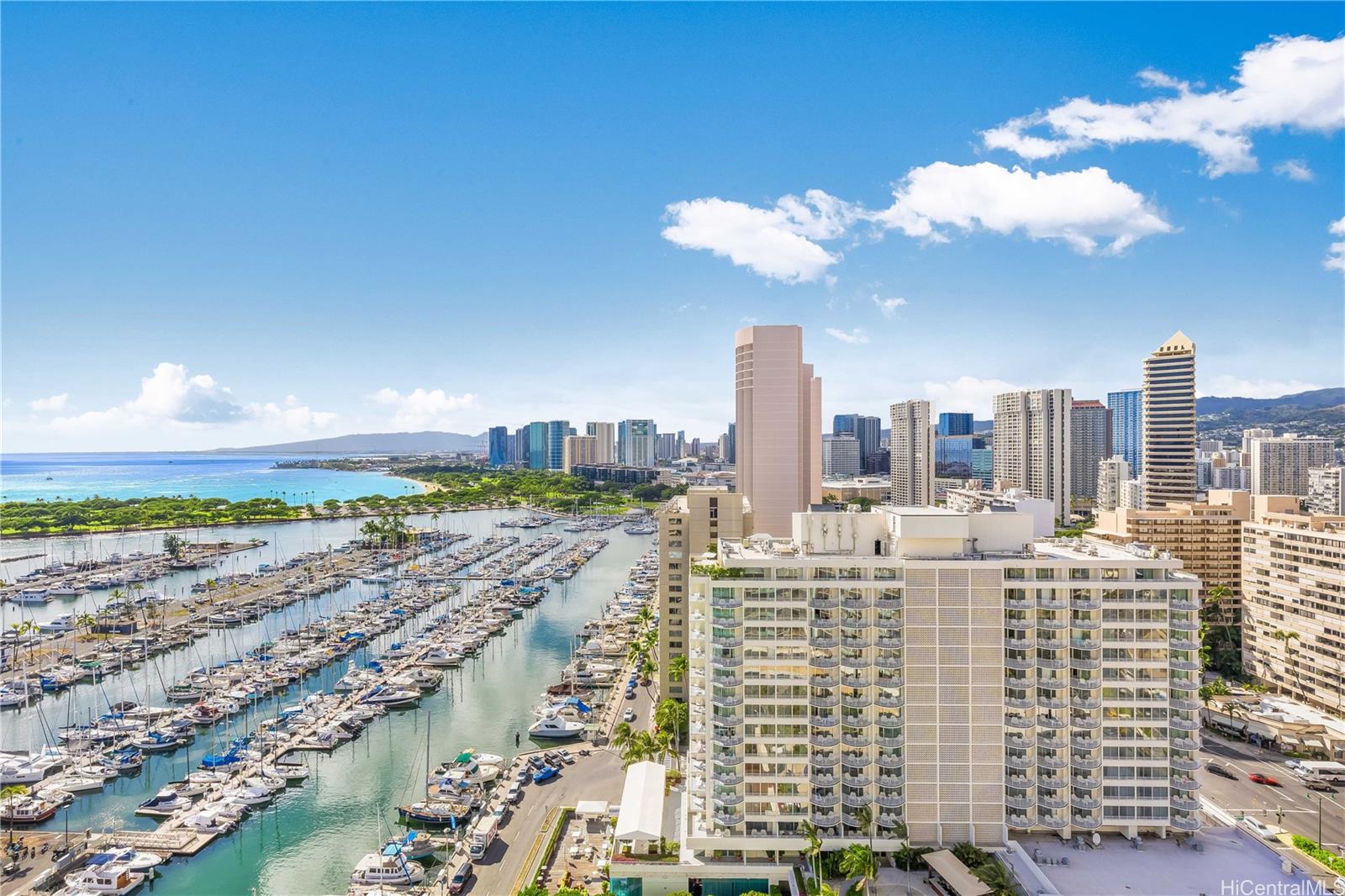 Ilikai Apt Bldg condo # 2337, Honolulu, Hawaii - photo 20 of 25