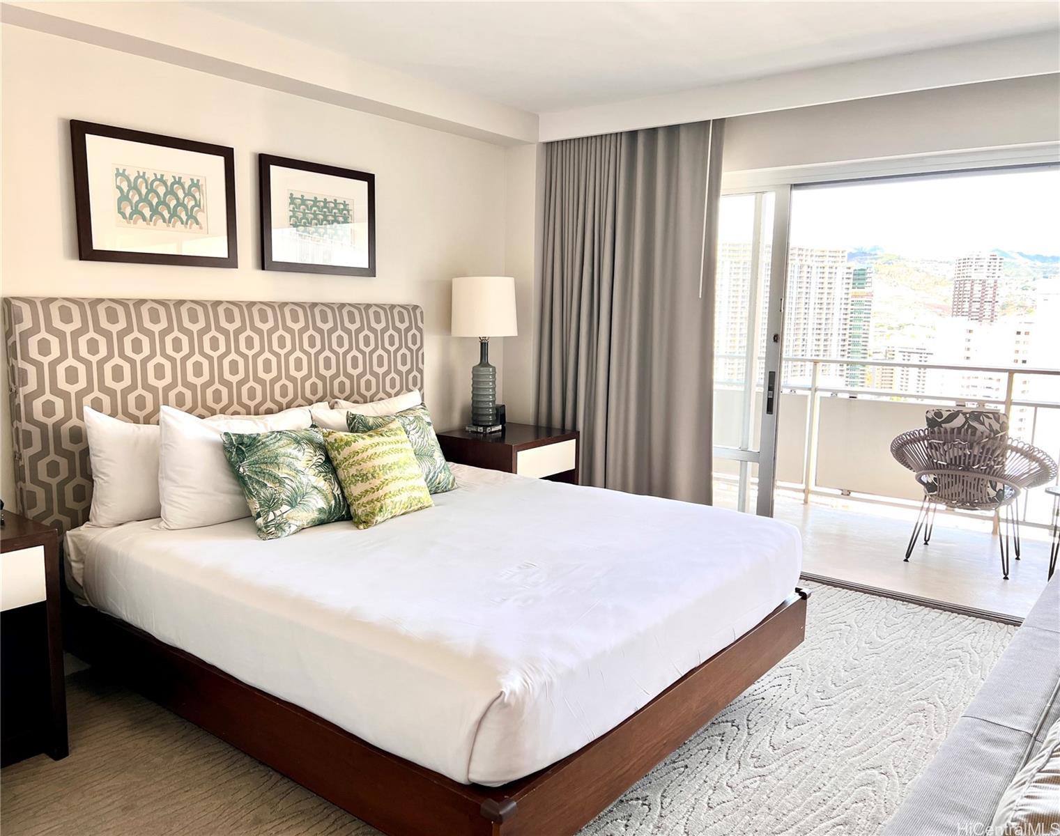 Ilikai Apt Bldg condo # 2403, Honolulu, Hawaii - photo 3 of 6