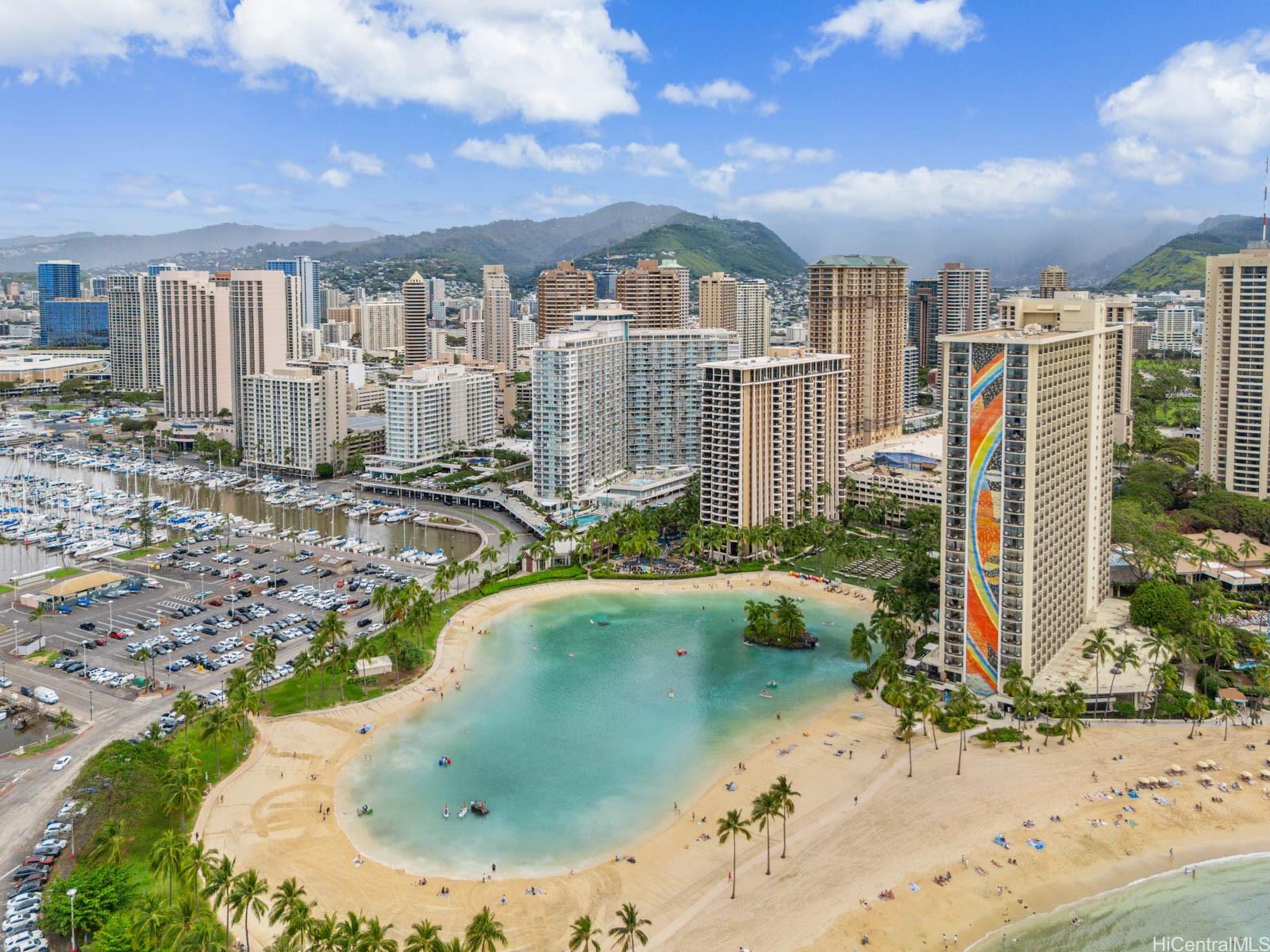 Ilikai Apt Bldg condo # 2427, Honolulu, Hawaii - photo 16 of 25