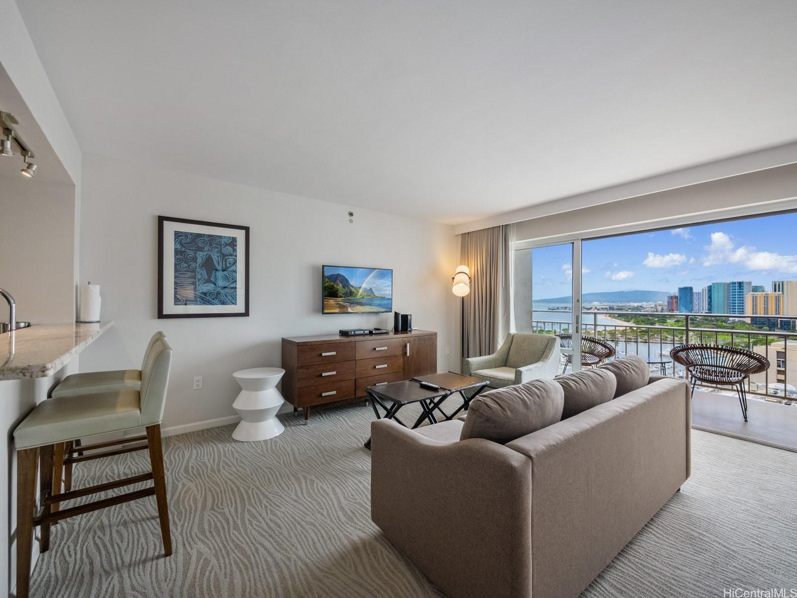 Ilikai Apt Bldg condo # 2427, Honolulu, Hawaii - photo 7 of 25