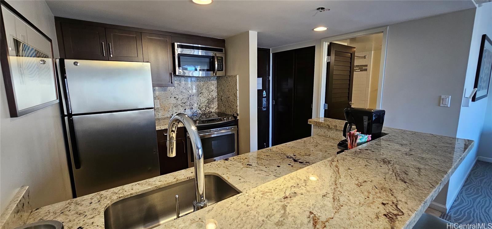 Ilikai Apt Bldg condo # 2428, Honolulu, Hawaii - photo 11 of 25