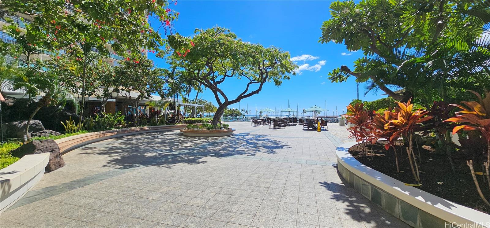 Ilikai Apt Bldg condo # 2428, Honolulu, Hawaii - photo 20 of 25