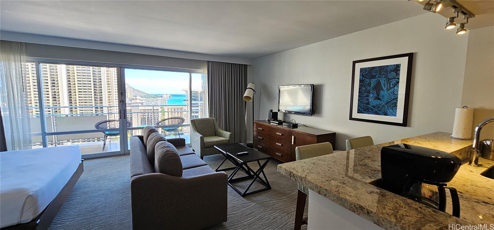 Ilikai Apt Bldg condo # 2428, Honolulu, Hawaii - photo 5 of 25