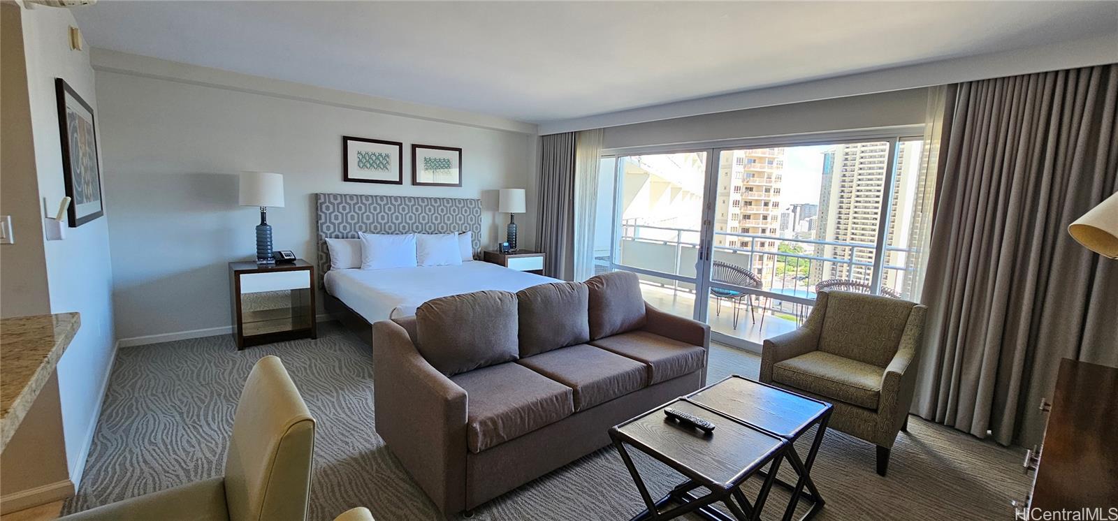 Ilikai Apt Bldg condo # 2428, Honolulu, Hawaii - photo 8 of 25