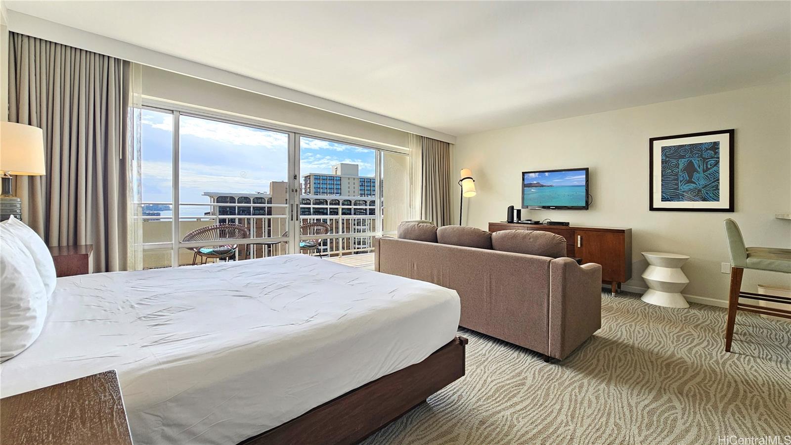 Ilikai Apt Bldg condo # 2428, Honolulu, Hawaii - photo 21 of 25