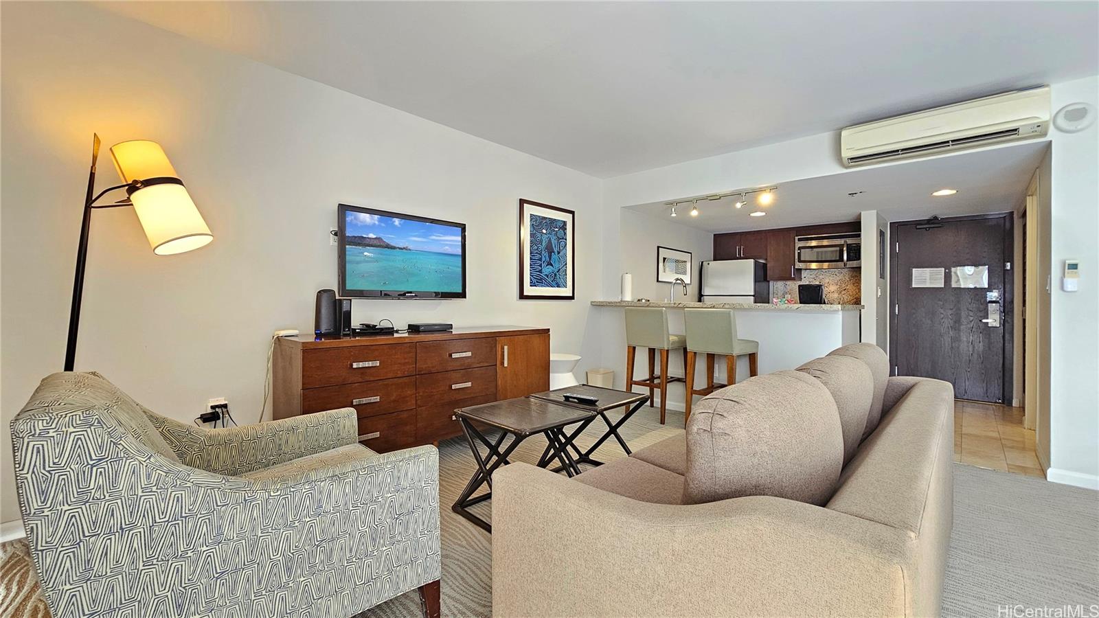 Ilikai Apt Bldg condo # 2428, Honolulu, Hawaii - photo 22 of 25