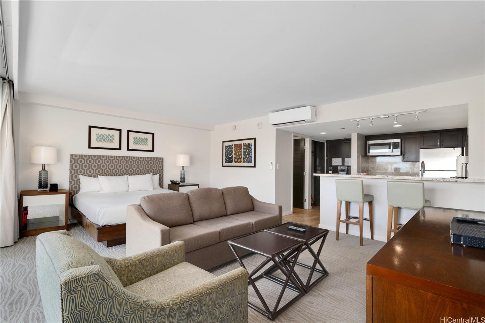 Ilikai Apt Bldg condo # 2430, Honolulu, Hawaii - photo 19 of 23