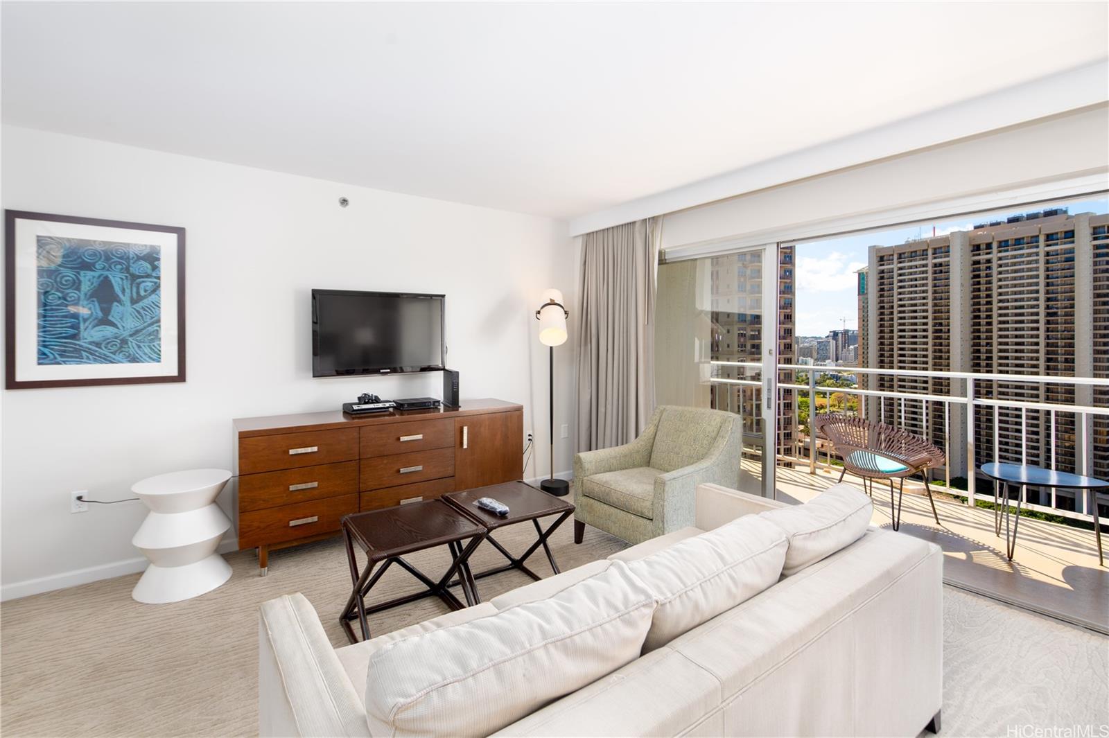 Ilikai Apt Bldg condo # 2430, Honolulu, Hawaii - photo 4 of 23