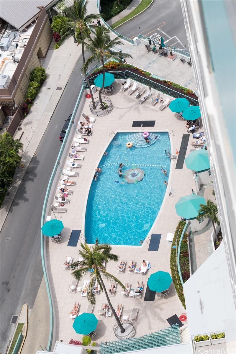 Ilikai Apt Bldg condo # 2430, Honolulu, Hawaii - photo 10 of 11