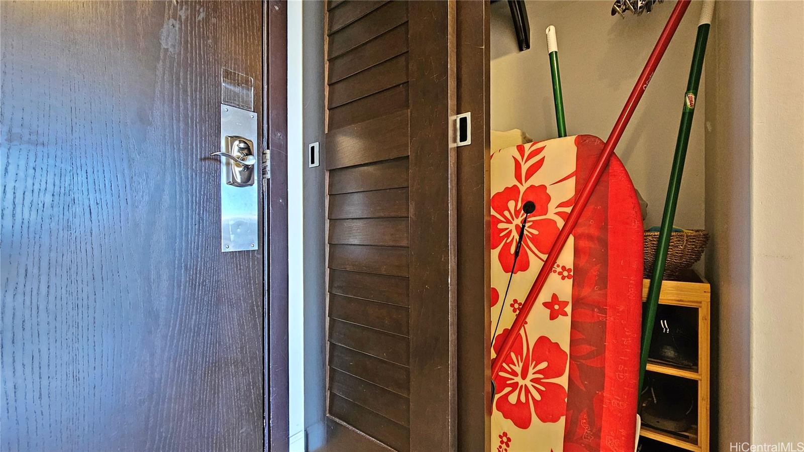 Ilikai Apt Bldg condo # 2436, Honolulu, Hawaii - photo 16 of 25