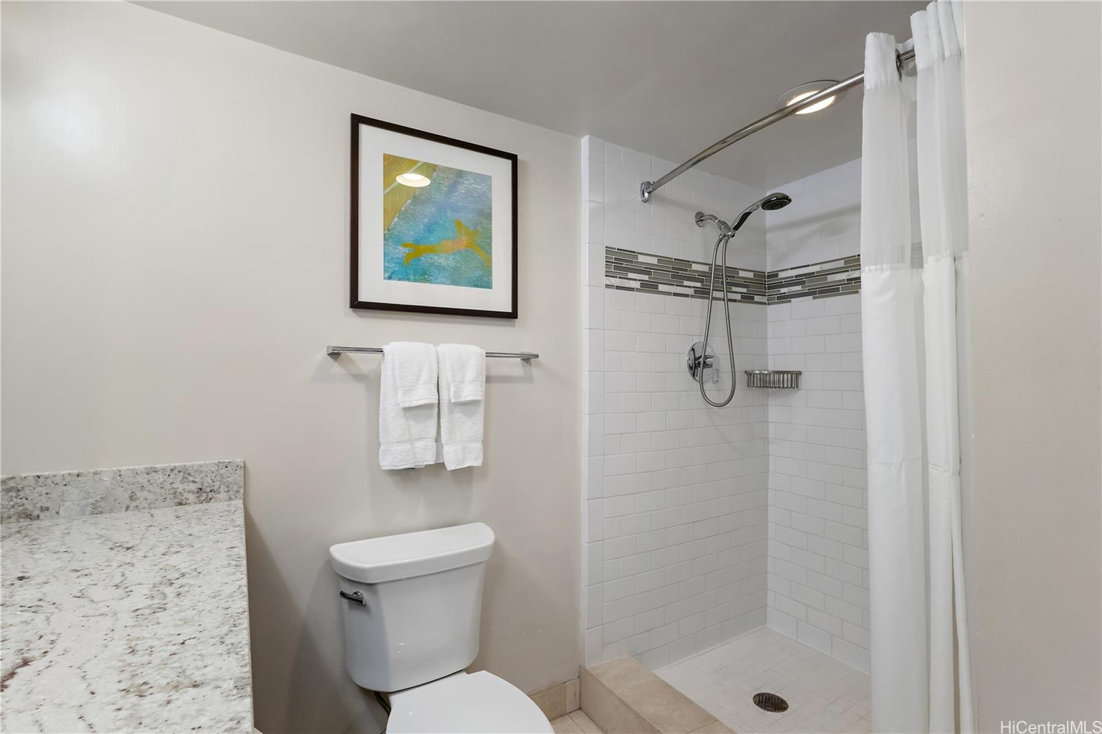 Ilikai Apt Bldg condo # 2438, Honolulu, Hawaii - photo 13 of 19