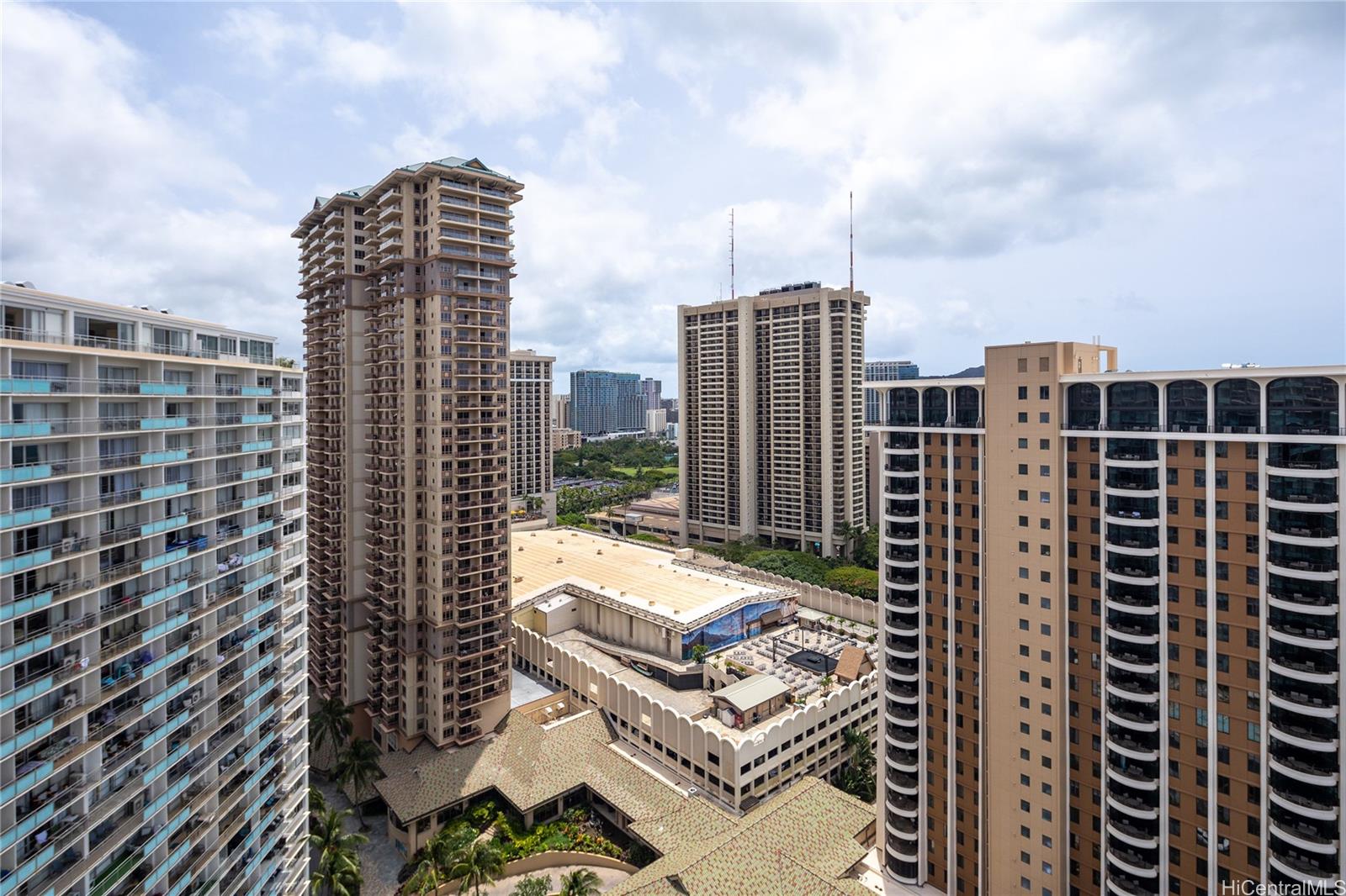 Ilikai Apt Bldg condo # 2440, Honolulu, Hawaii - photo 17 of 22