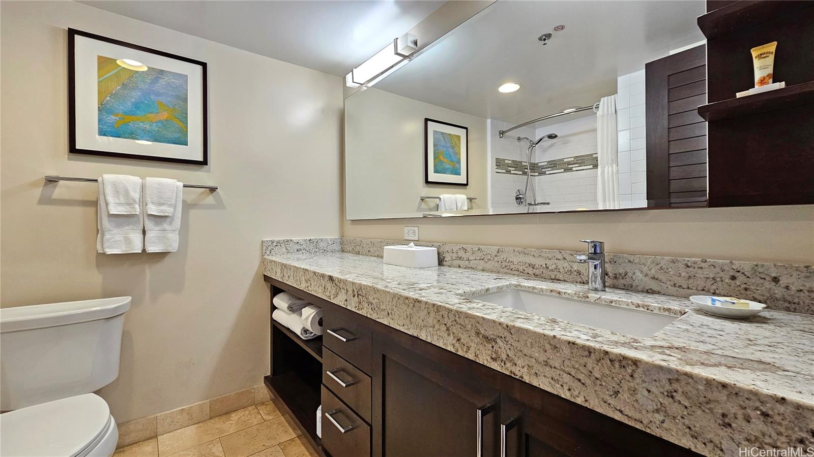 Ilikai Apt Bldg condo # 2440, Honolulu, Hawaii - photo 12 of 23